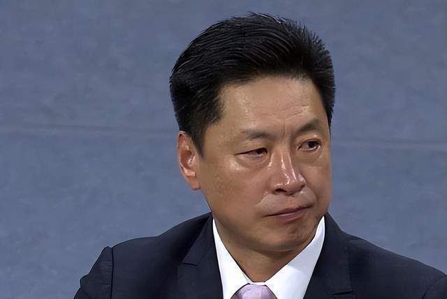 漂亮女馆士