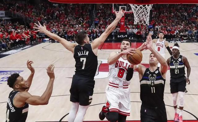 日韩欧美一区二区精品久久
